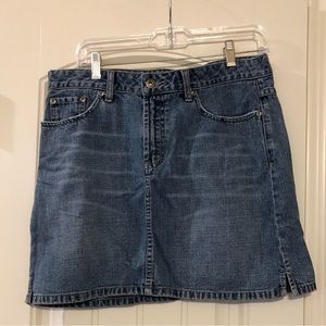 BKLE Denim Medium Wash Denim Skirt- Great Condition l Size: 32/33